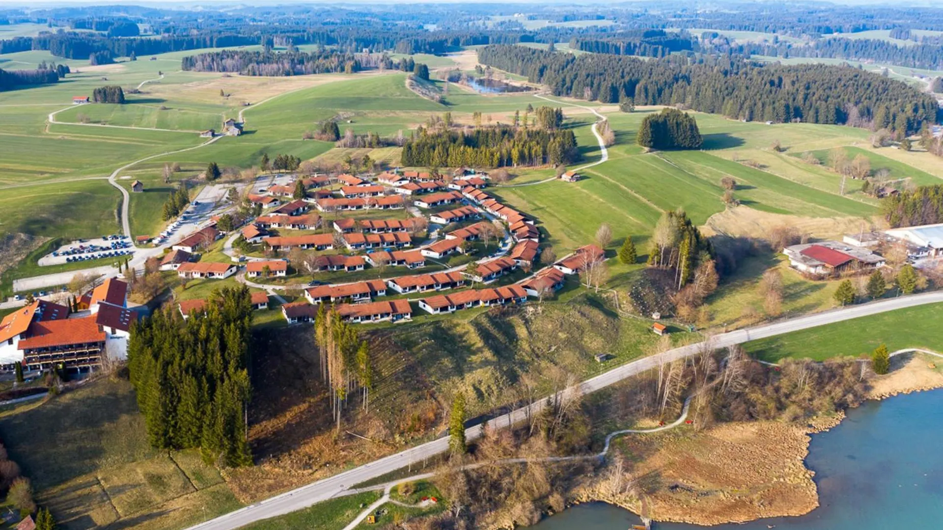 Ferienhaus Nr 28, Kategorie Koenigscard, Feriendorf Hochbergle, Allgaeu Bichel